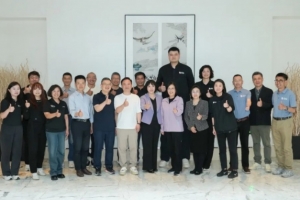 333体育|电竞-官方网站-北京姚基金公益基金会召开二届七次理事会 选举姚明担任理事长