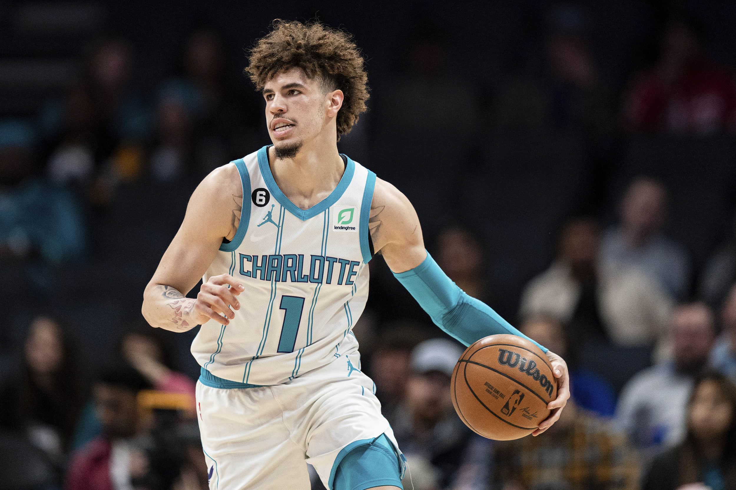 333体育|电竞-官方网站-Stein：黄蜂正在寻找老将控球后卫来为拉梅洛·鲍尔提供替补支持