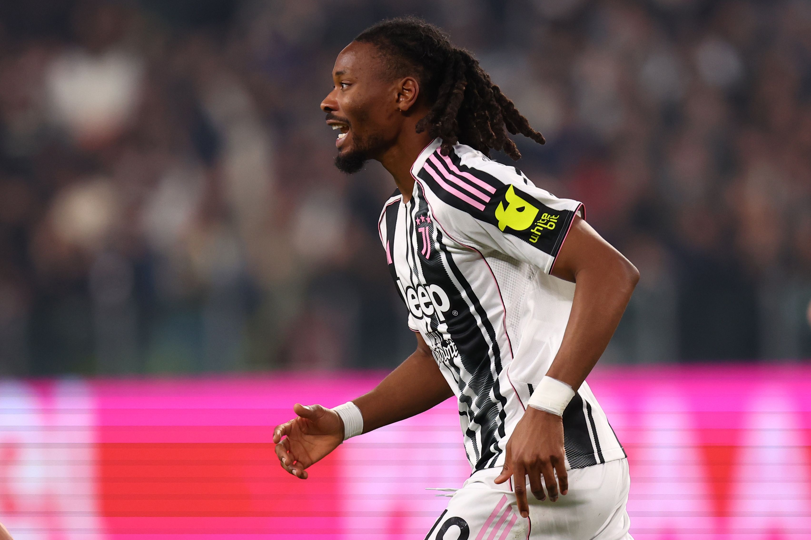 333体育|电竞-官方网站-记者：尤文K·图拉姆左脚踝轻微不适，将在对萨索洛前每日评估